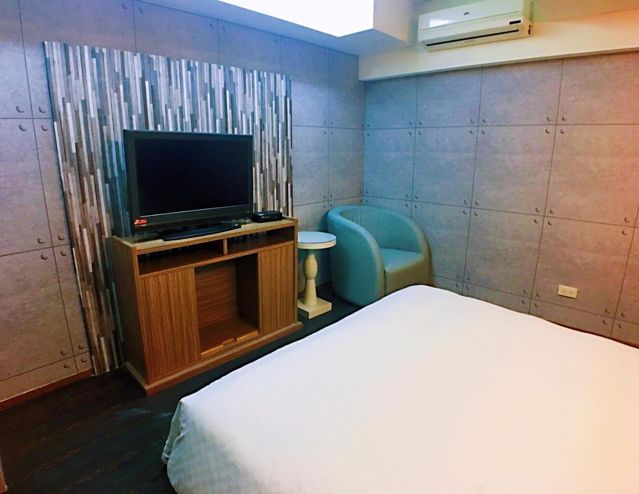 Love Hotel Taipei Esterno foto